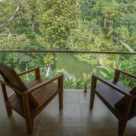 Spice Forest Plantation Homestay, Thekkady Vandiperiyār Dış mekan fotoğraf